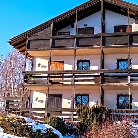 Apartment Casa 4 Pioppi - Agenzia Dolomiti Affitti Cavalese